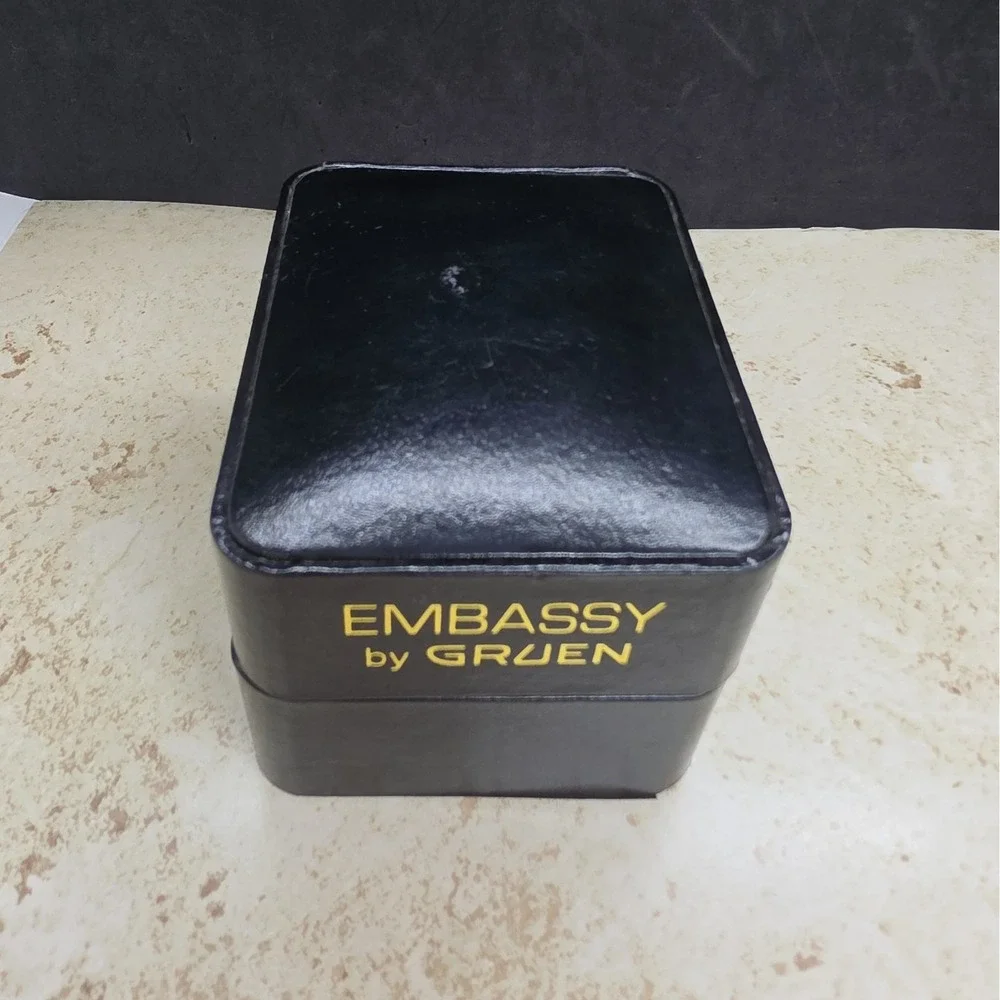 New Embassy By Gruen Ladies Watch Two Tone Link Bracelet Band GEM 1456